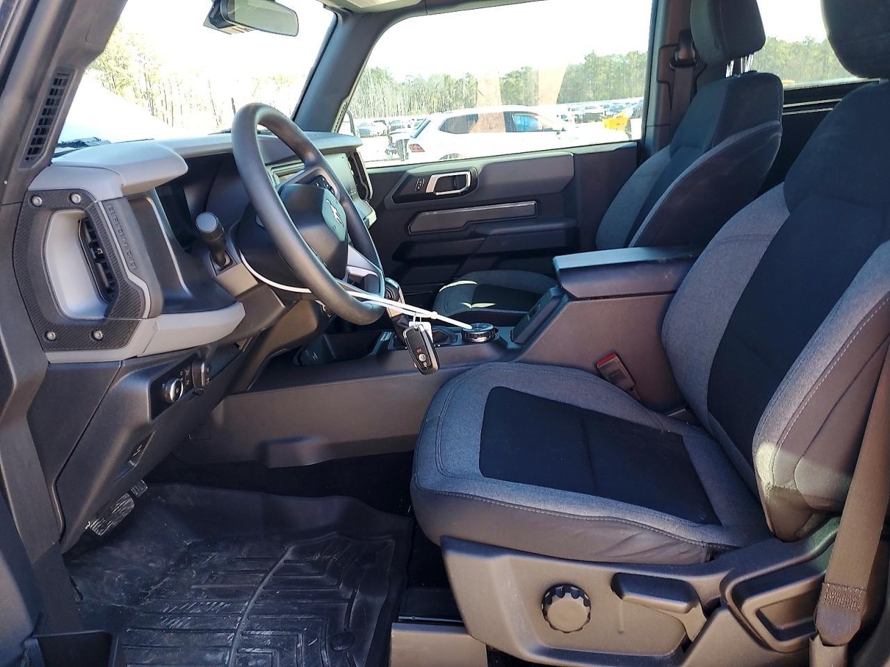 2022 Ford Bronco Base - Фото 7