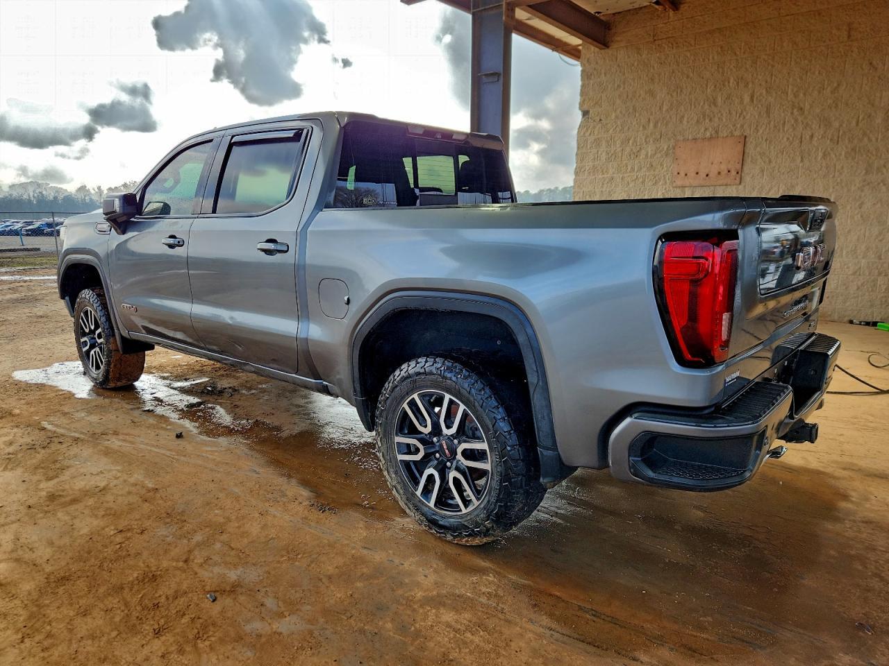 2019 GMC Sierra K1500 At4 - Image 2