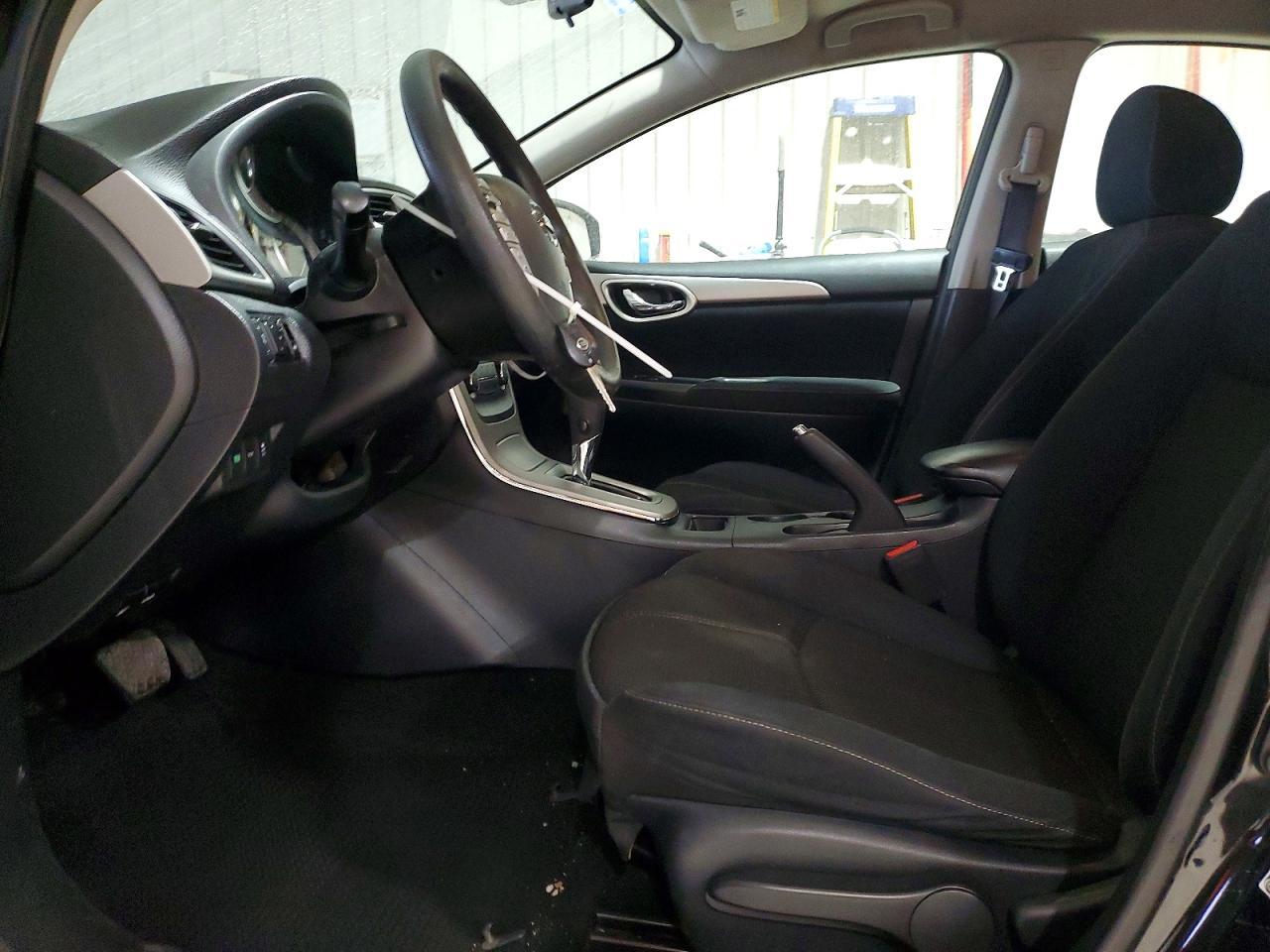 2015 Nissan Sentra S - Фото 7