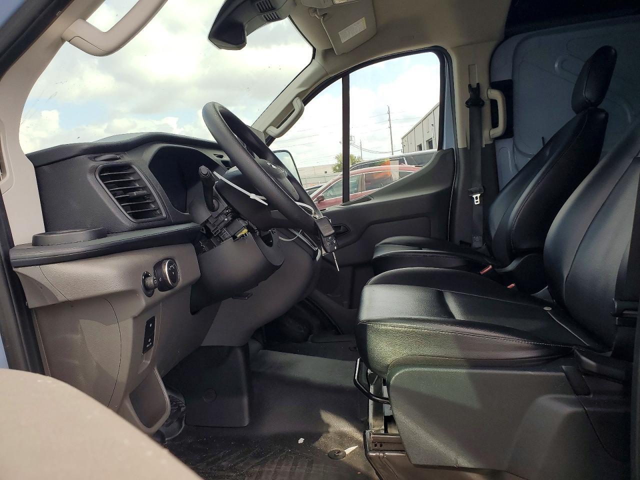 2023 Ford Transit T-150 - Image 7