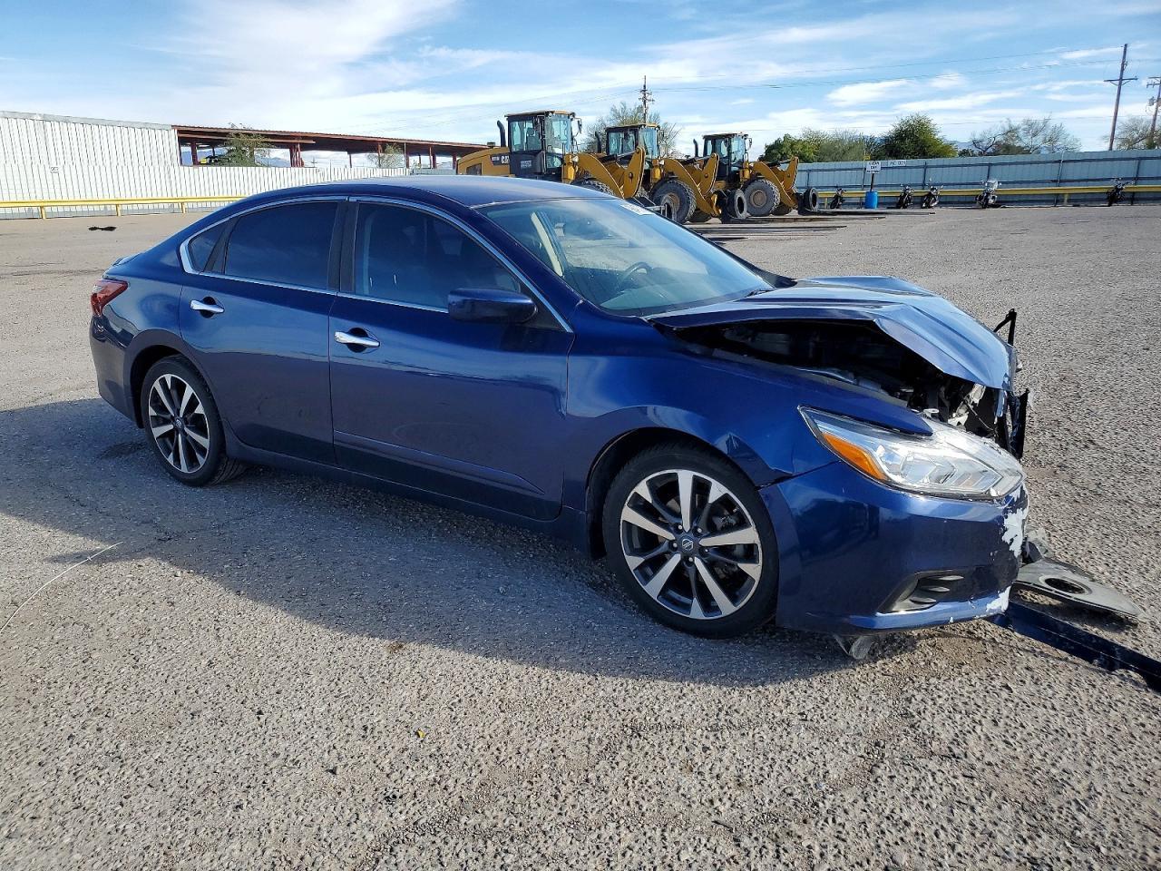 2017 Nissan Altima 2.5 - Фото 4