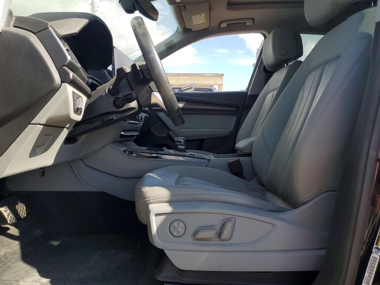 2023 Audi Q5 Premium Plus 40 - Фото 7