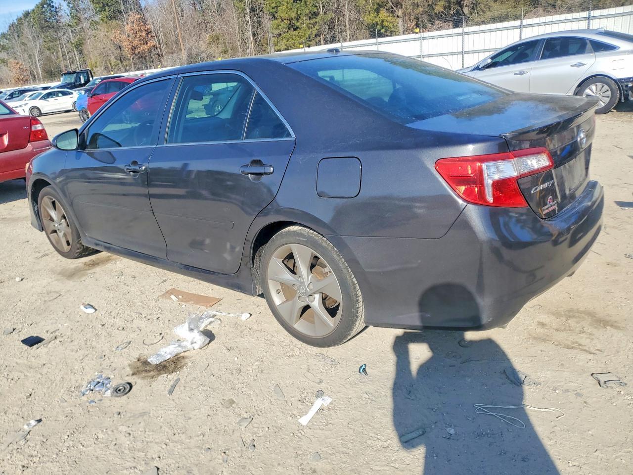 2012 Toyota Camry - Image 2