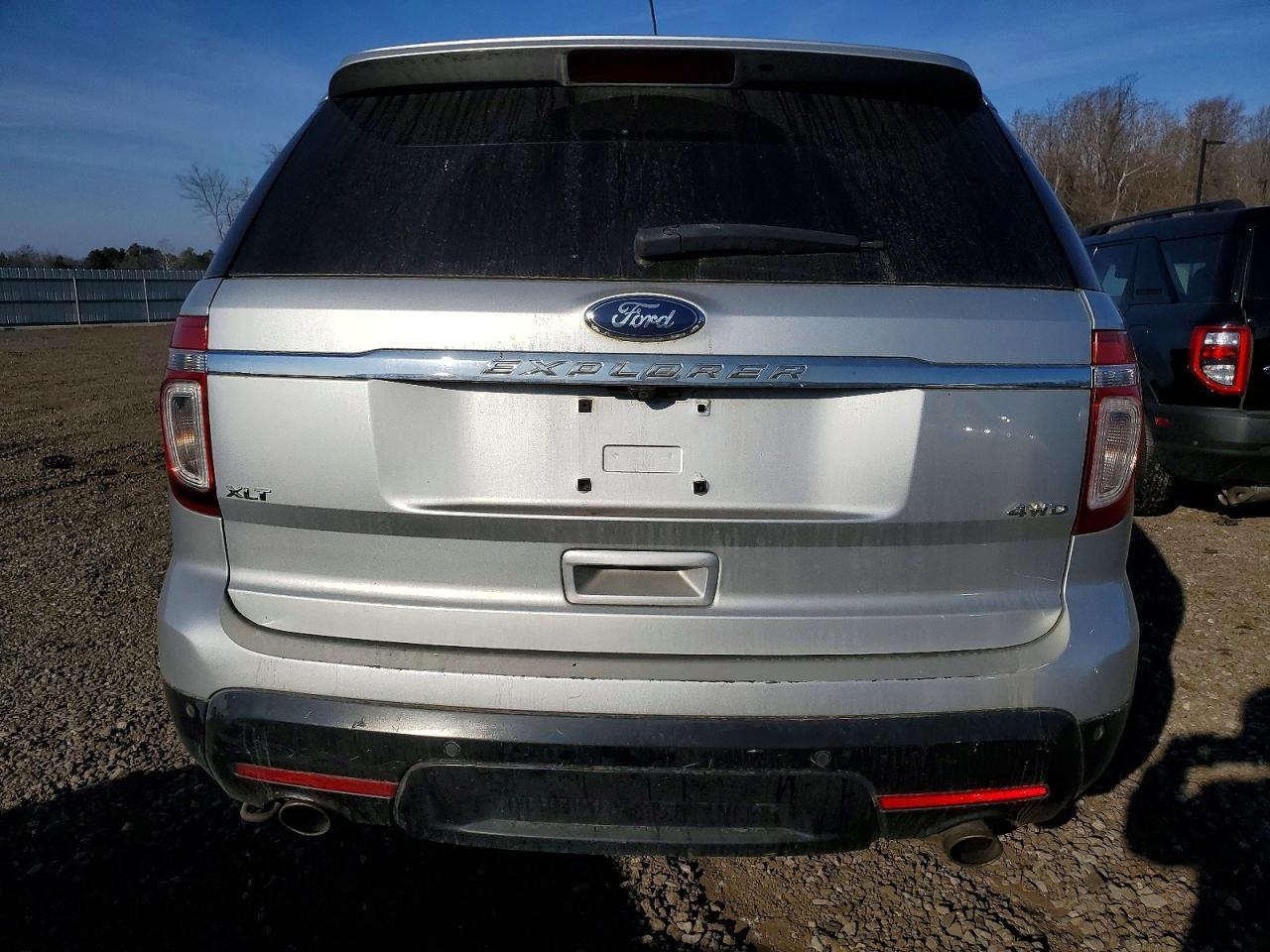 2011 Ford Explorer Xlt - Фото 6