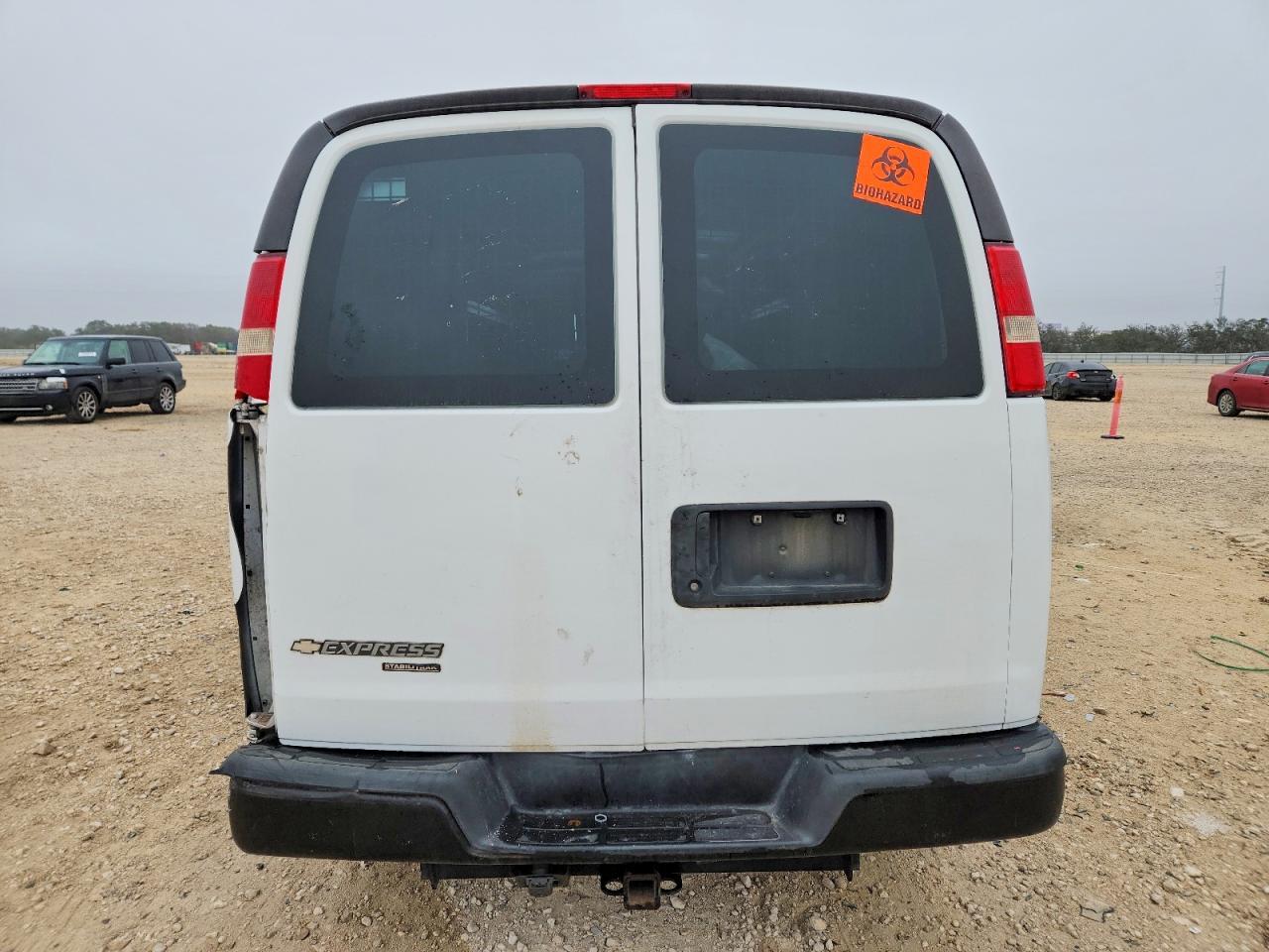 2016 Chevrolet Express G2500 Utility / Service Van - Фото 6