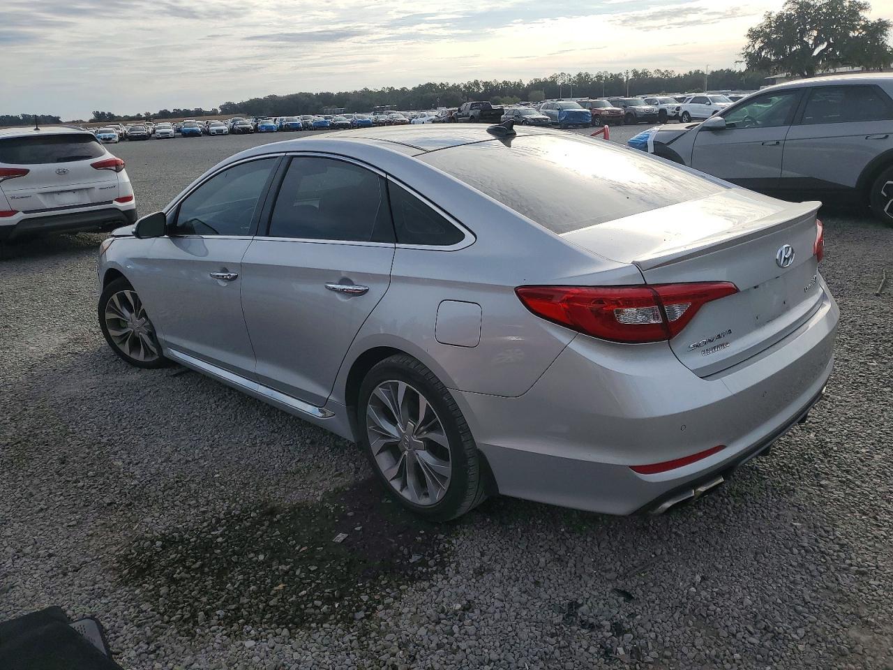 2017 Hyundai Sonata Sport - Фото 2