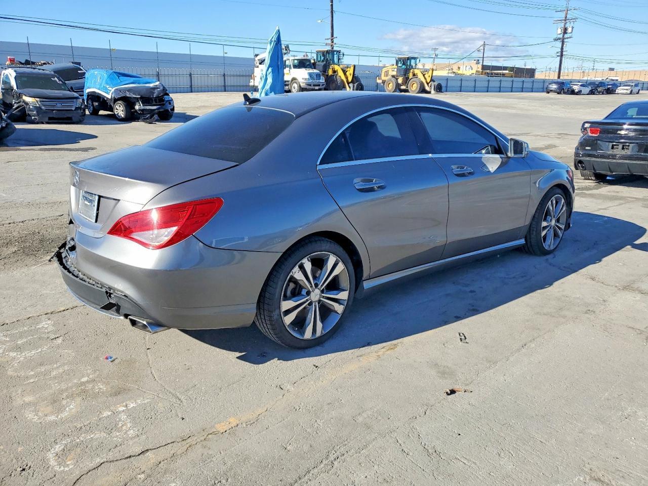 2016 Mercedes Benz Cla - Фото 3