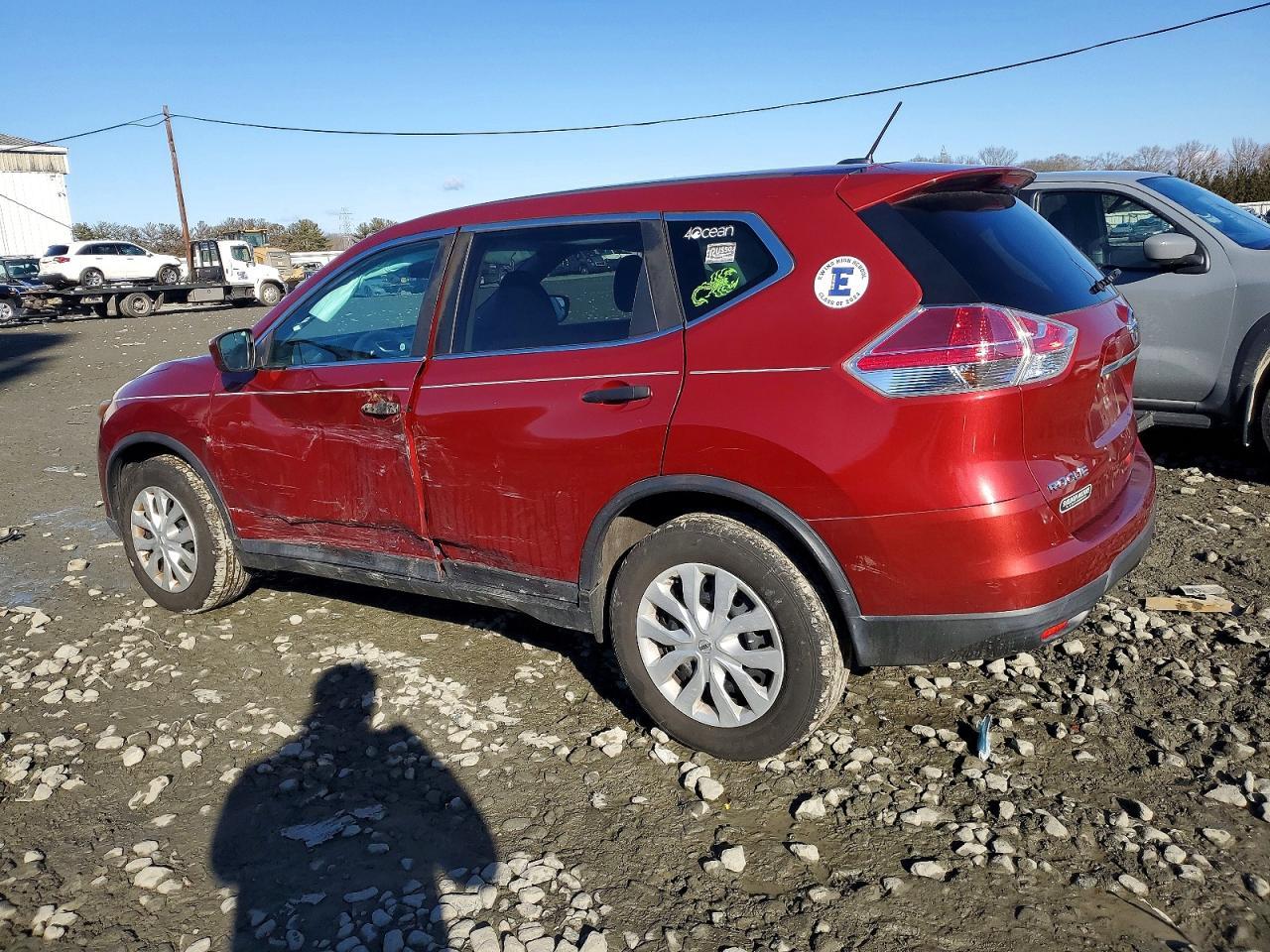 2016 Nissan Rogue S - Фото 2