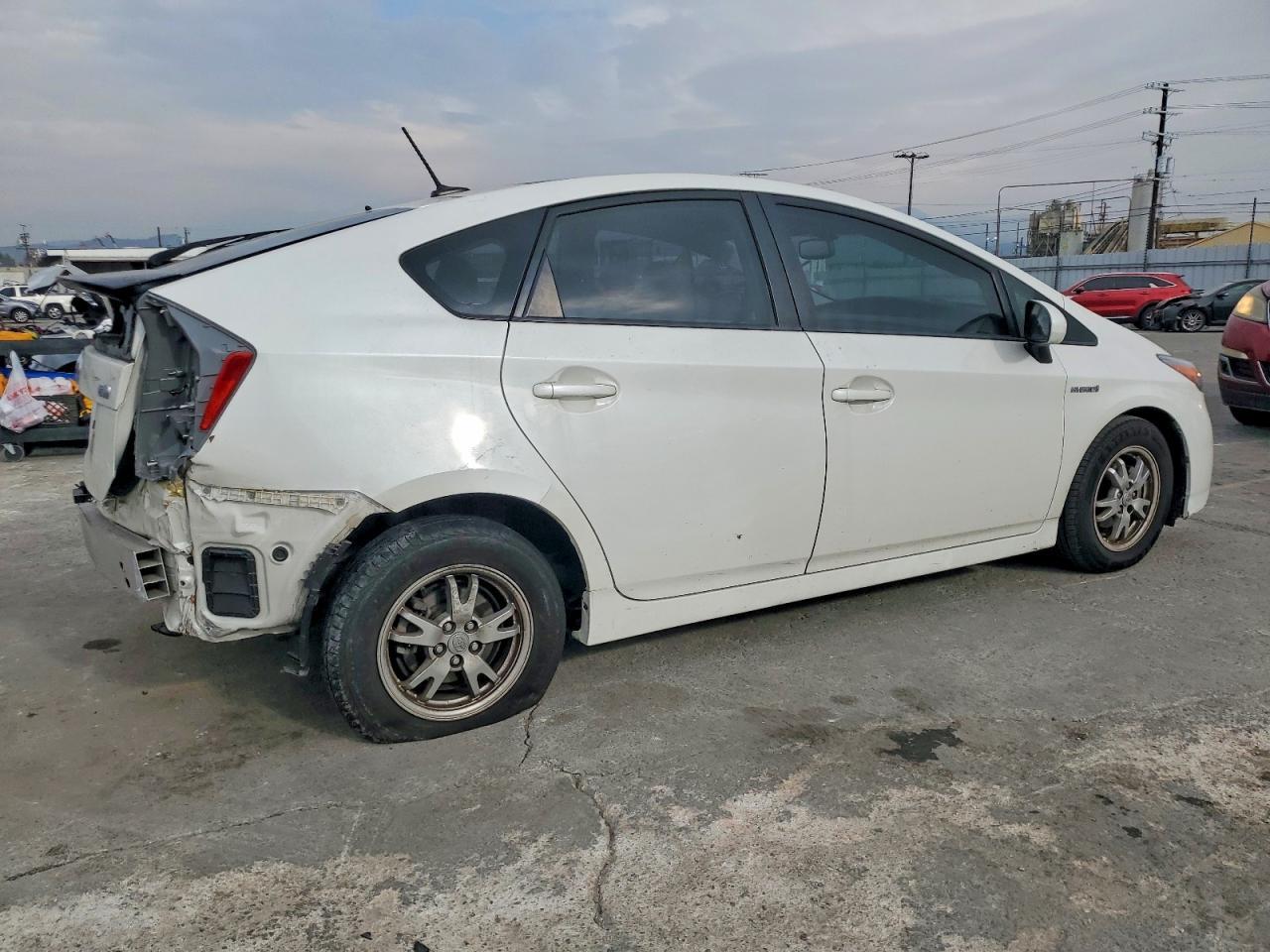 2010 Toyota Prius - Image 3