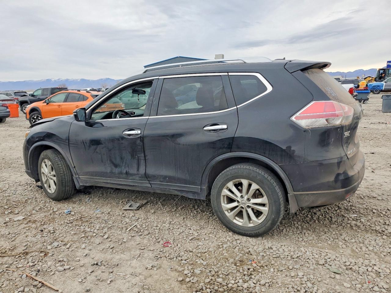 2014 Nissan Rogue S - Фото 2