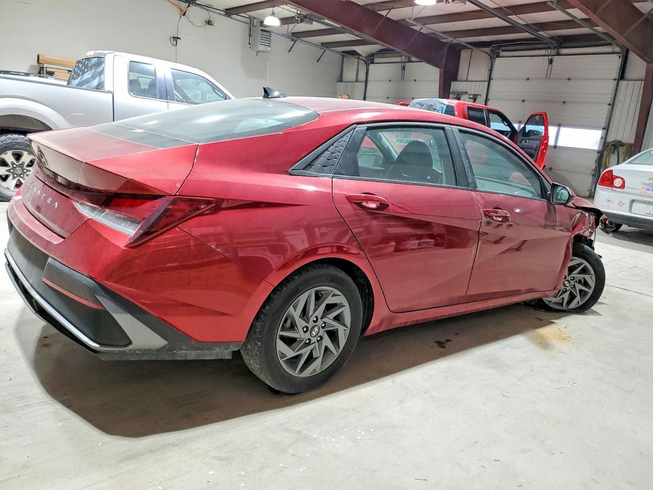 2024 Hyundai Elantra Sel - Фото 3