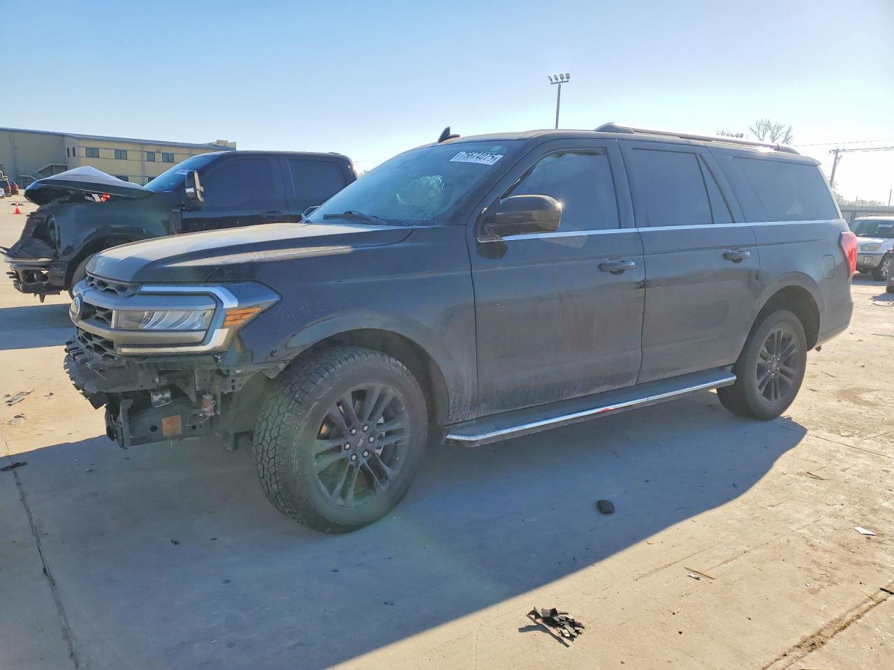 2023 Ford Expedition Max Xlt