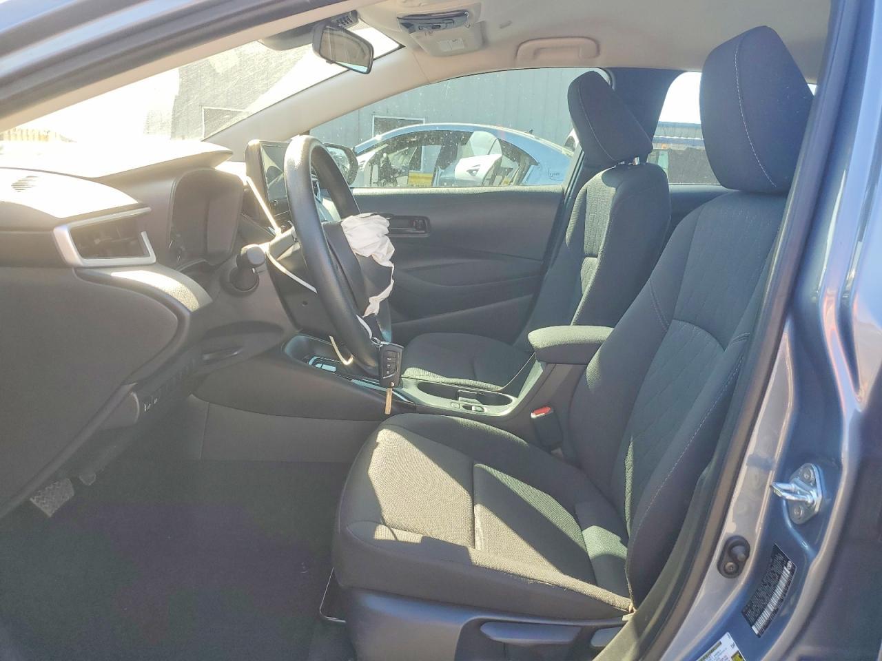 2025 Toyota Corolla Le - Image 7