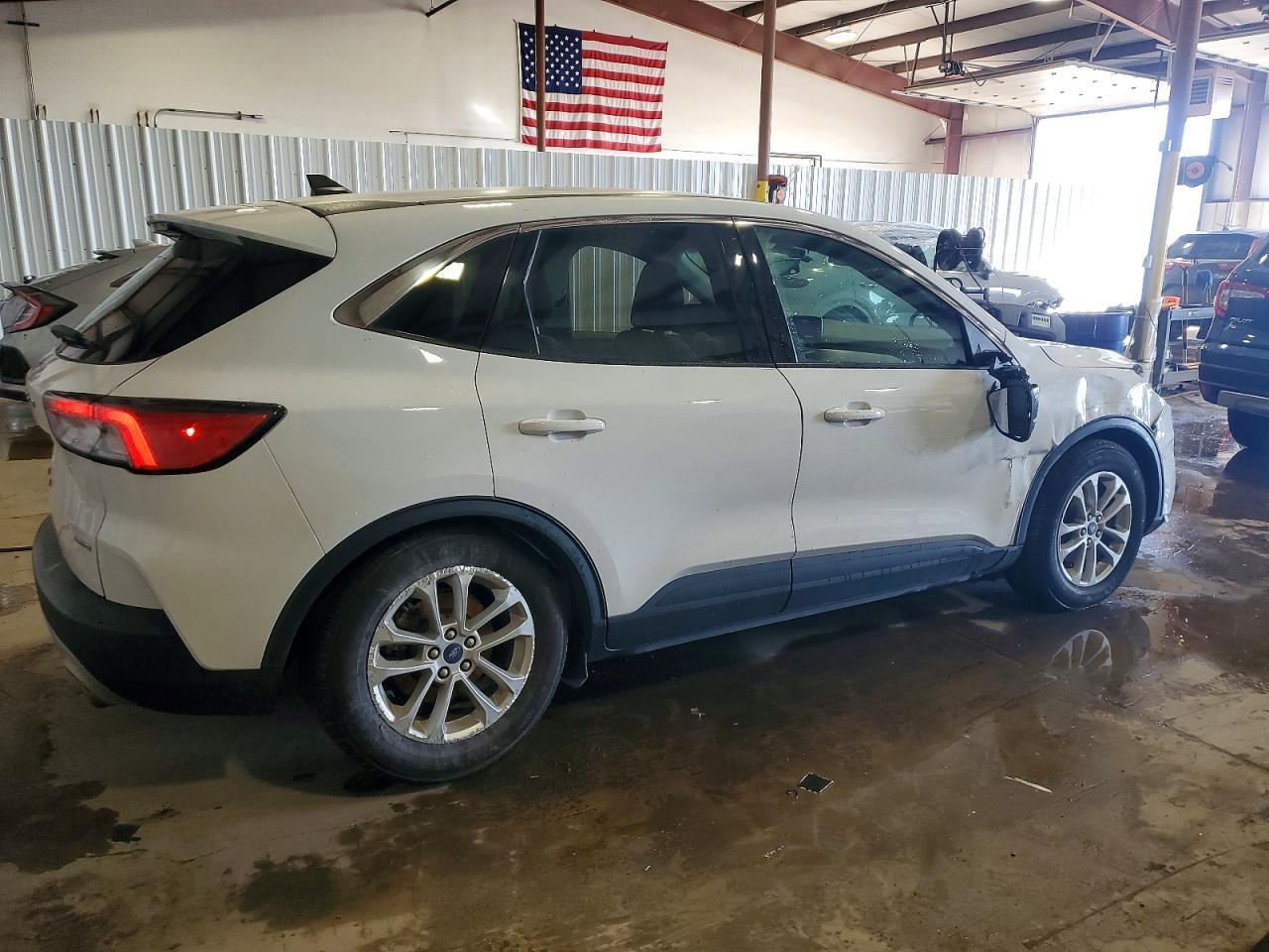 2021 Ford Escape Se - Image 3