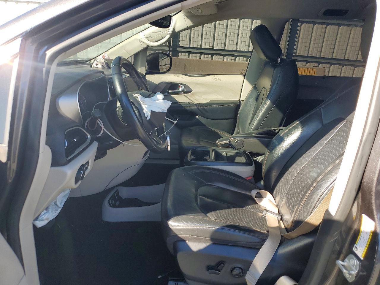 2020 Chrysler Pacifica - Фото 7