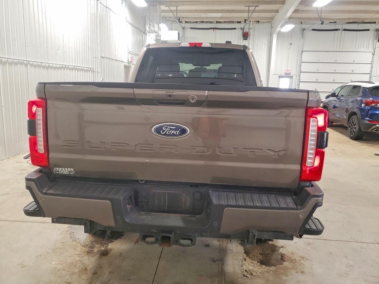 2023 Ford F250 Super Duty - Фото 6