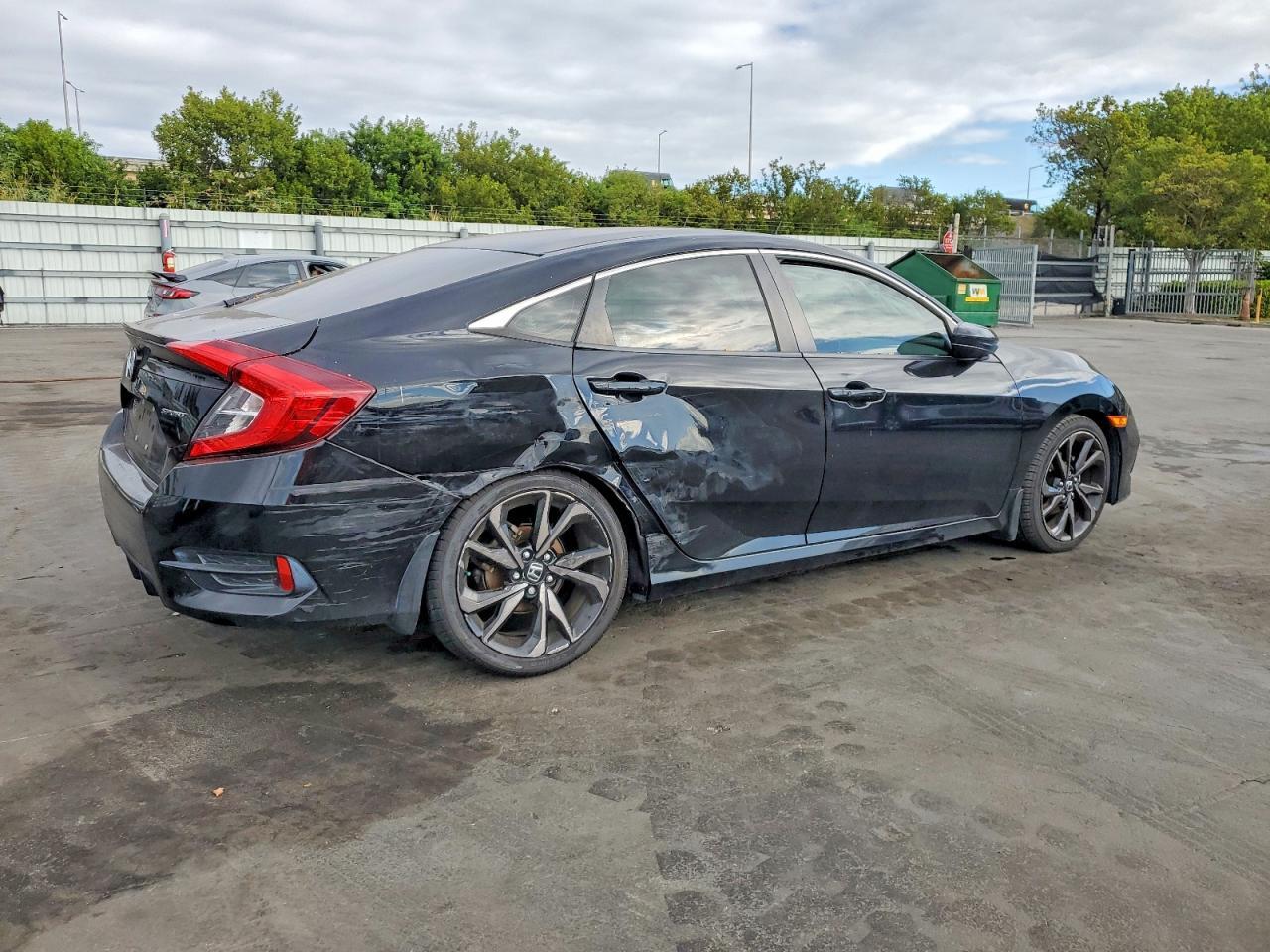 2020 Honda Civic Sport - Фото 3