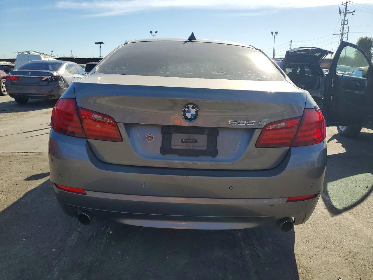 2013 BMW 535 I - Фото 6