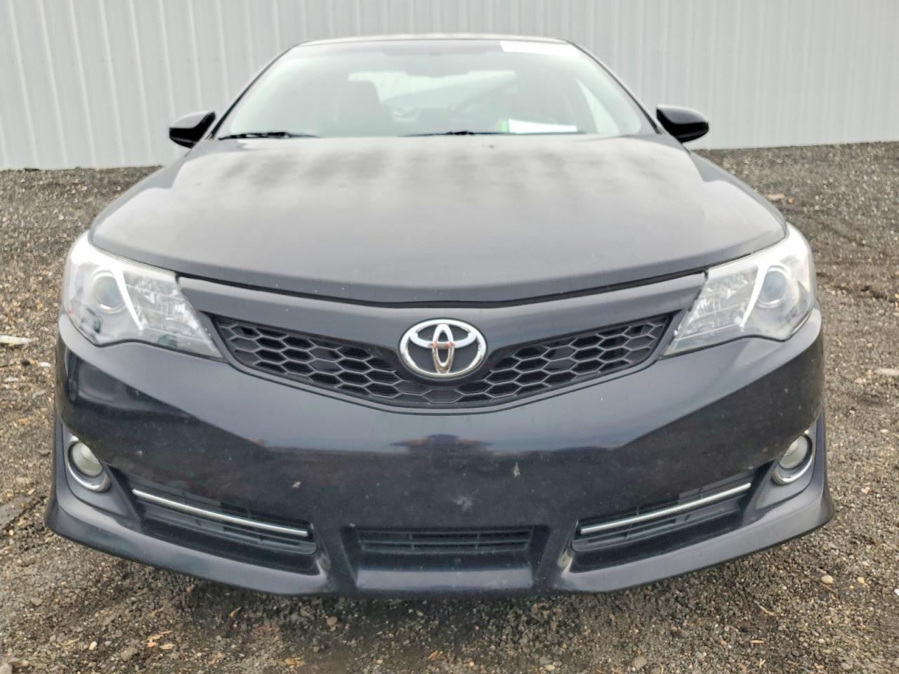 2012 Toyota Camry - Image 5