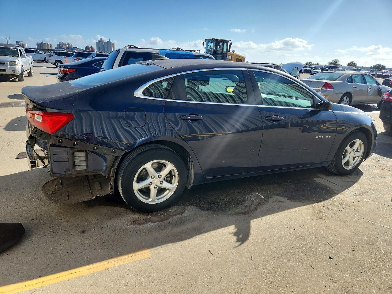 2018 Chevrolet Malibu Ls - Фото 3