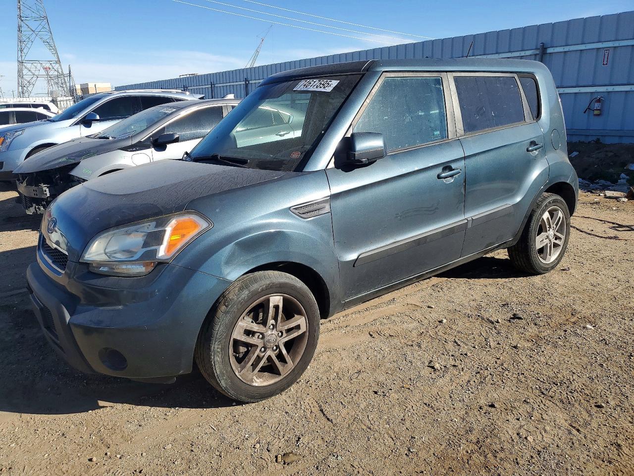 2011 Kia Soul +