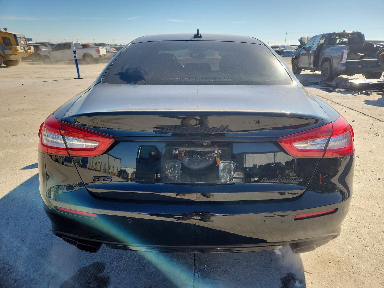 2017 Maserati Quattroporte - Image 6