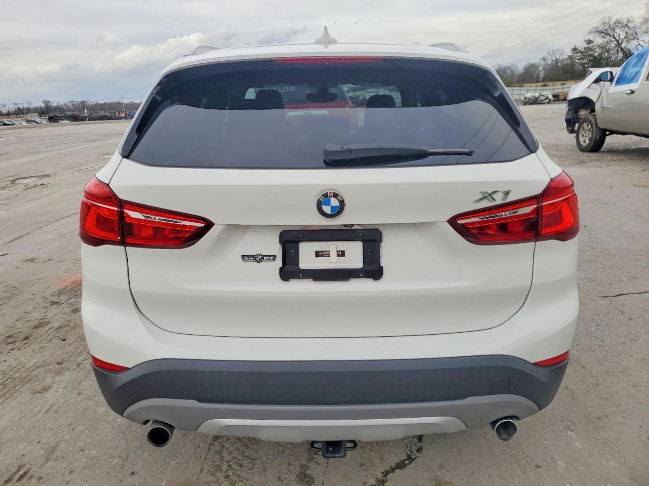 2018 BMW X1 xDrive28I - Фото 6