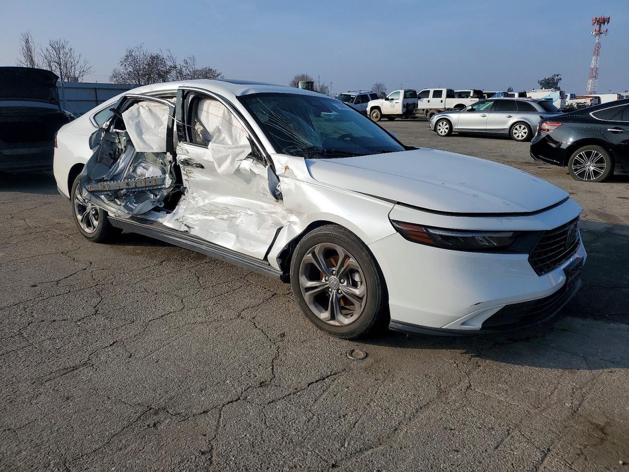 2023 Honda Accord Ex - Фото 4