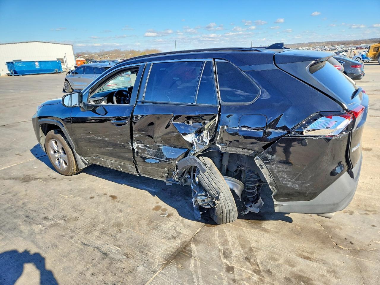 2025 Toyota Rav4 Xle - Фото 2