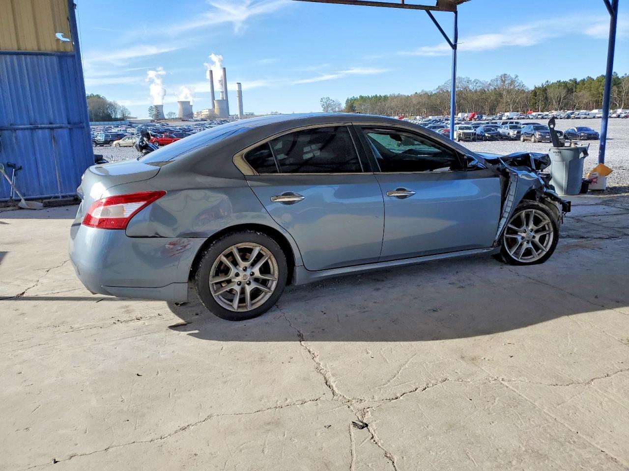 2011 Nissan Maxima S - Image 3