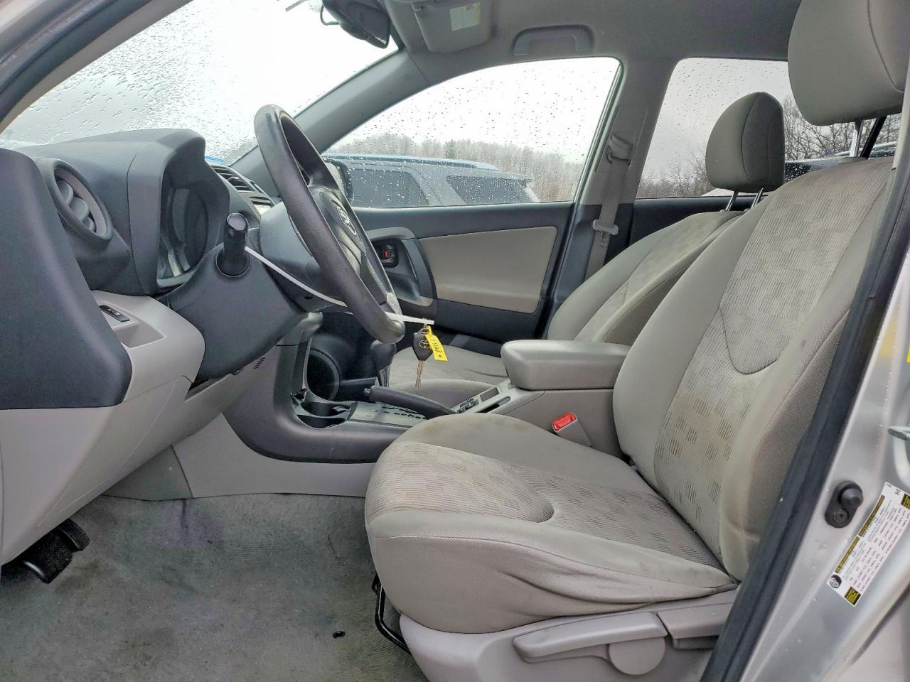 2011 Toyota Rav4 Base - Image 7