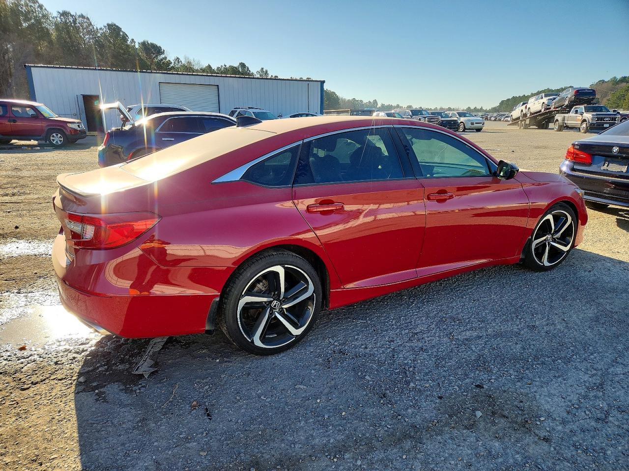 2022 Honda Accord Sport - Фото 3