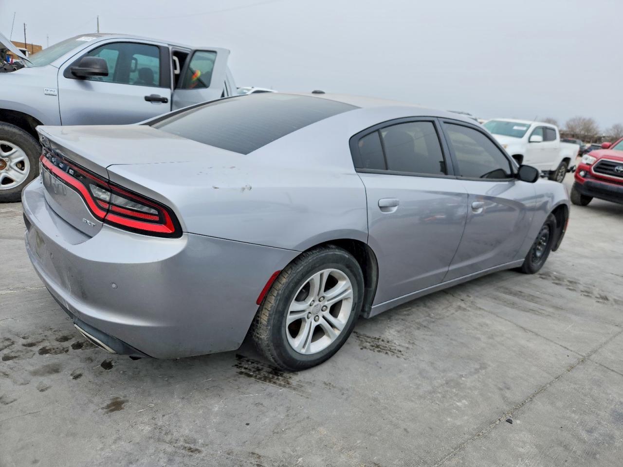 2018 Dodge Charger Sxt - Фото 3