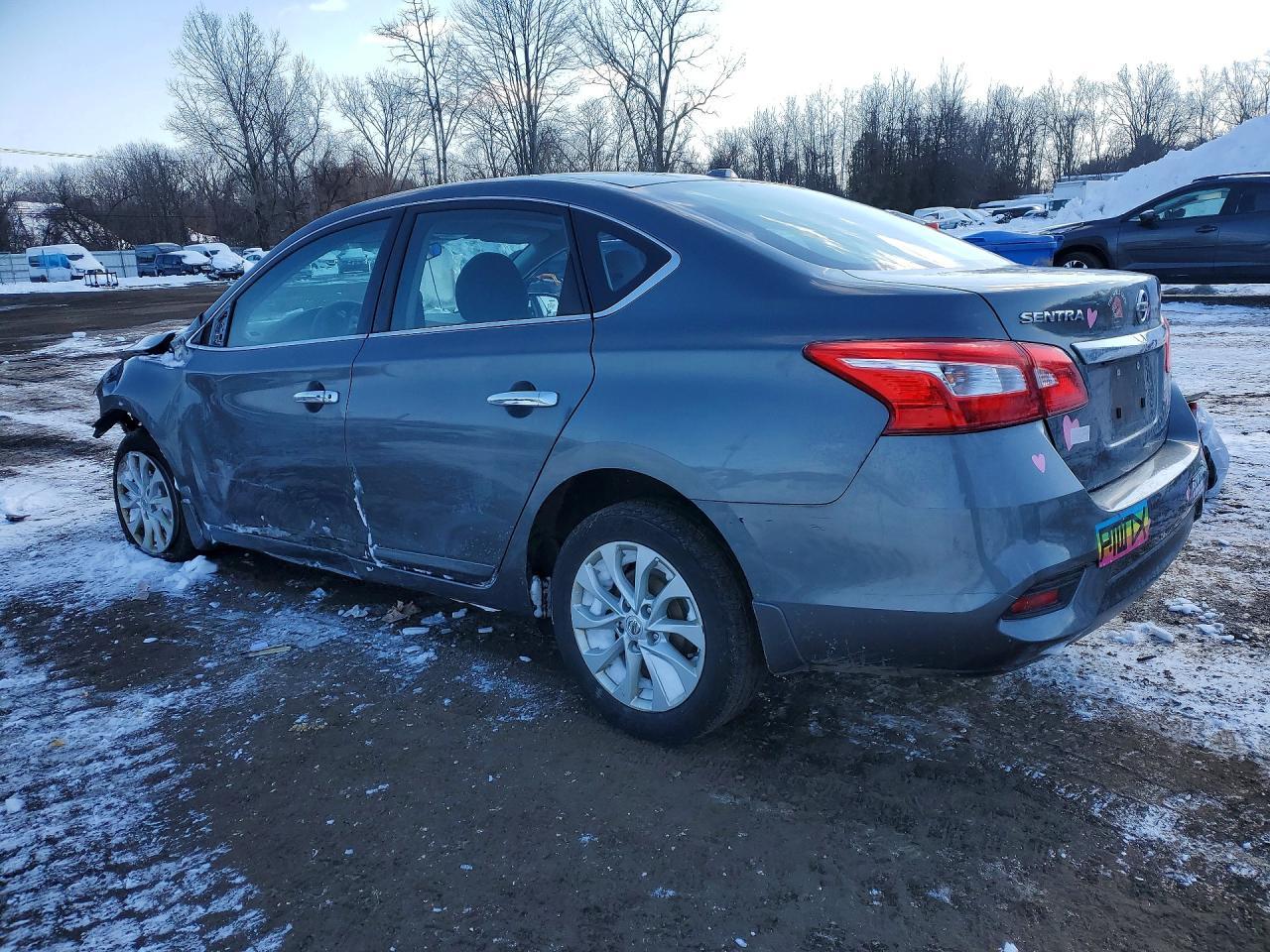 2018 Nissan Sentra S - Фото 2