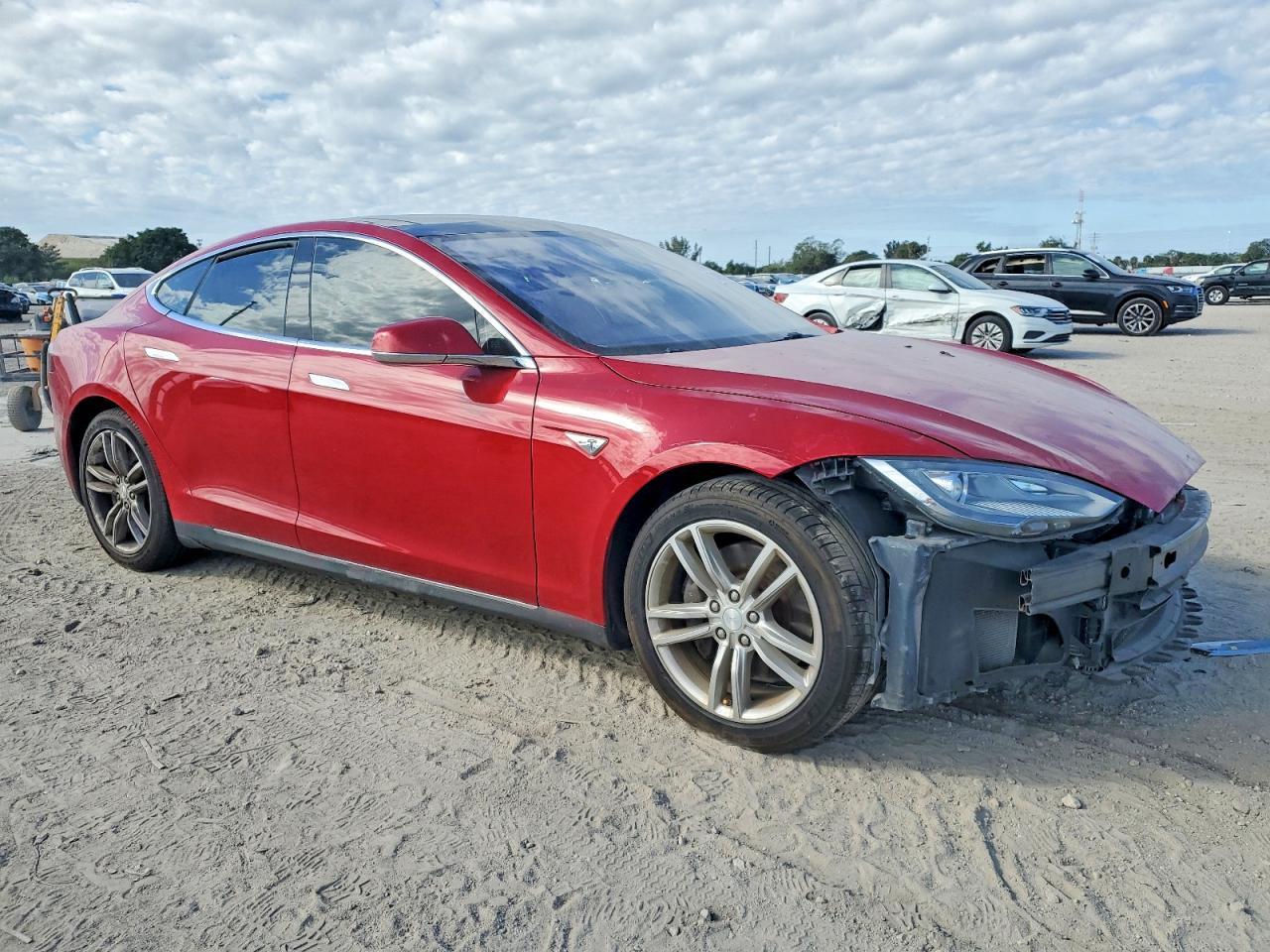 2013 Tesla Model S - Фото 4