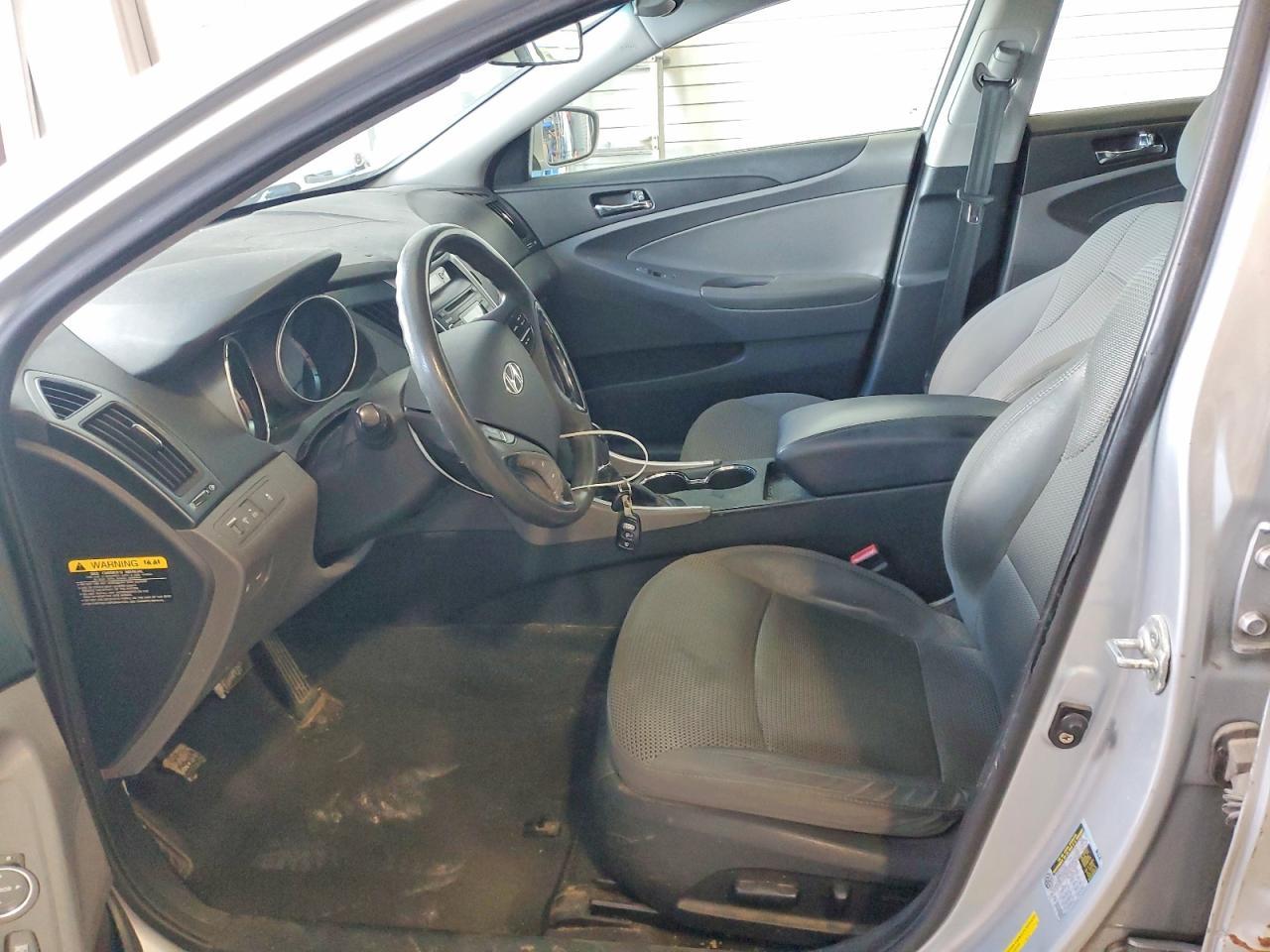 2011 Hyundai Sonata Gls - Фото 7