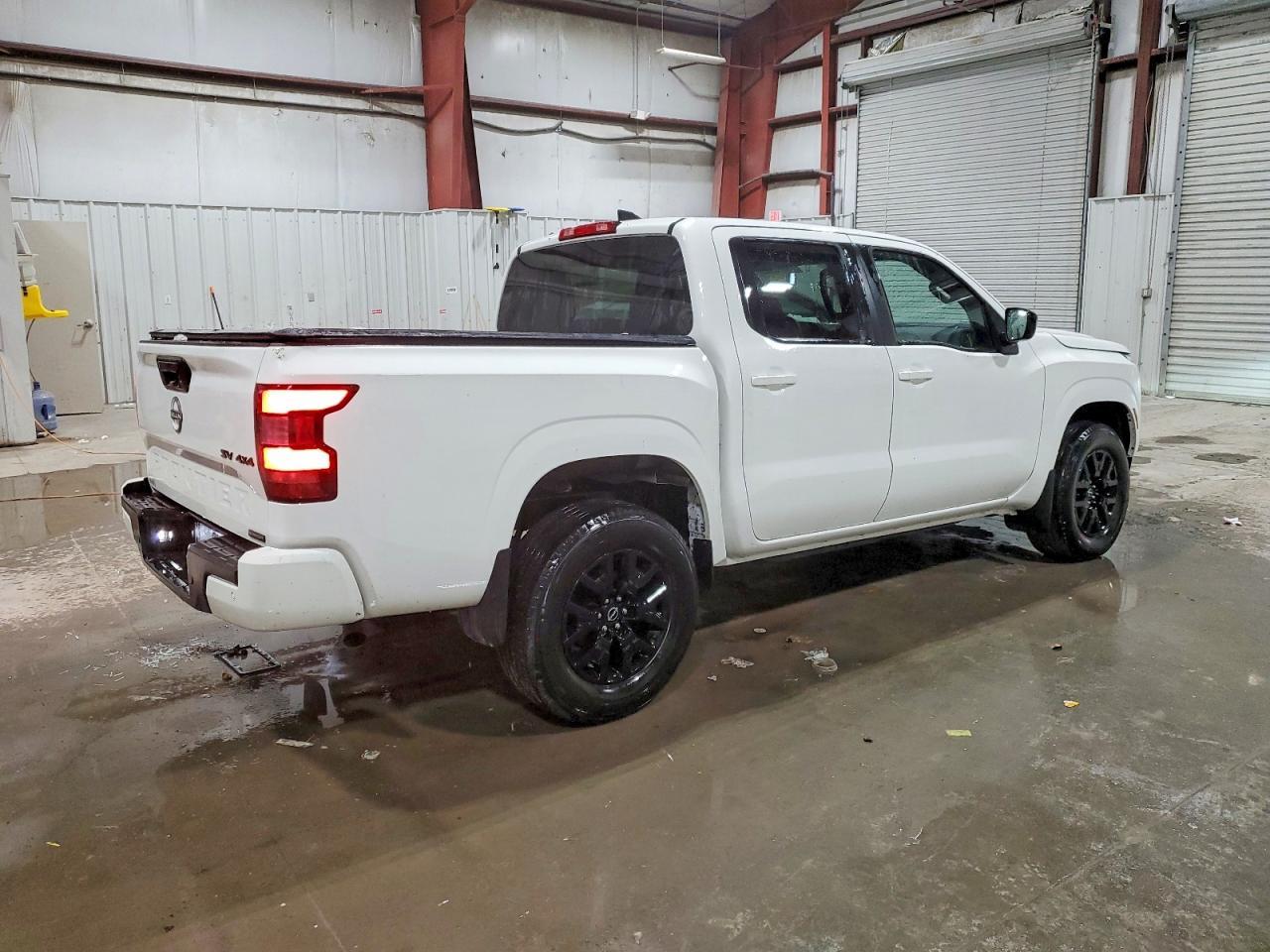 2023 Nissan Frontier S - Image 3