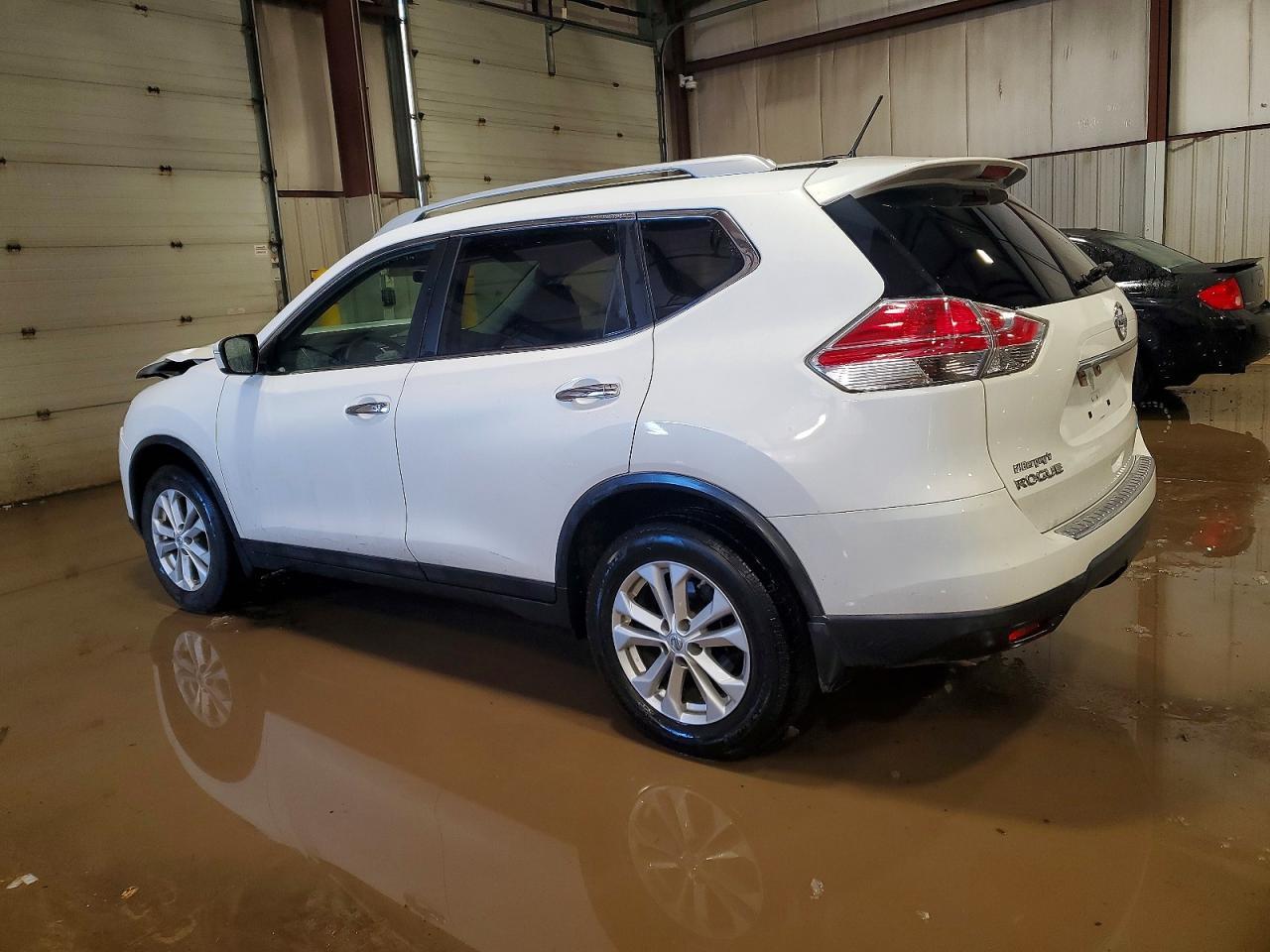 2014 Nissan Rogue S - Image 2