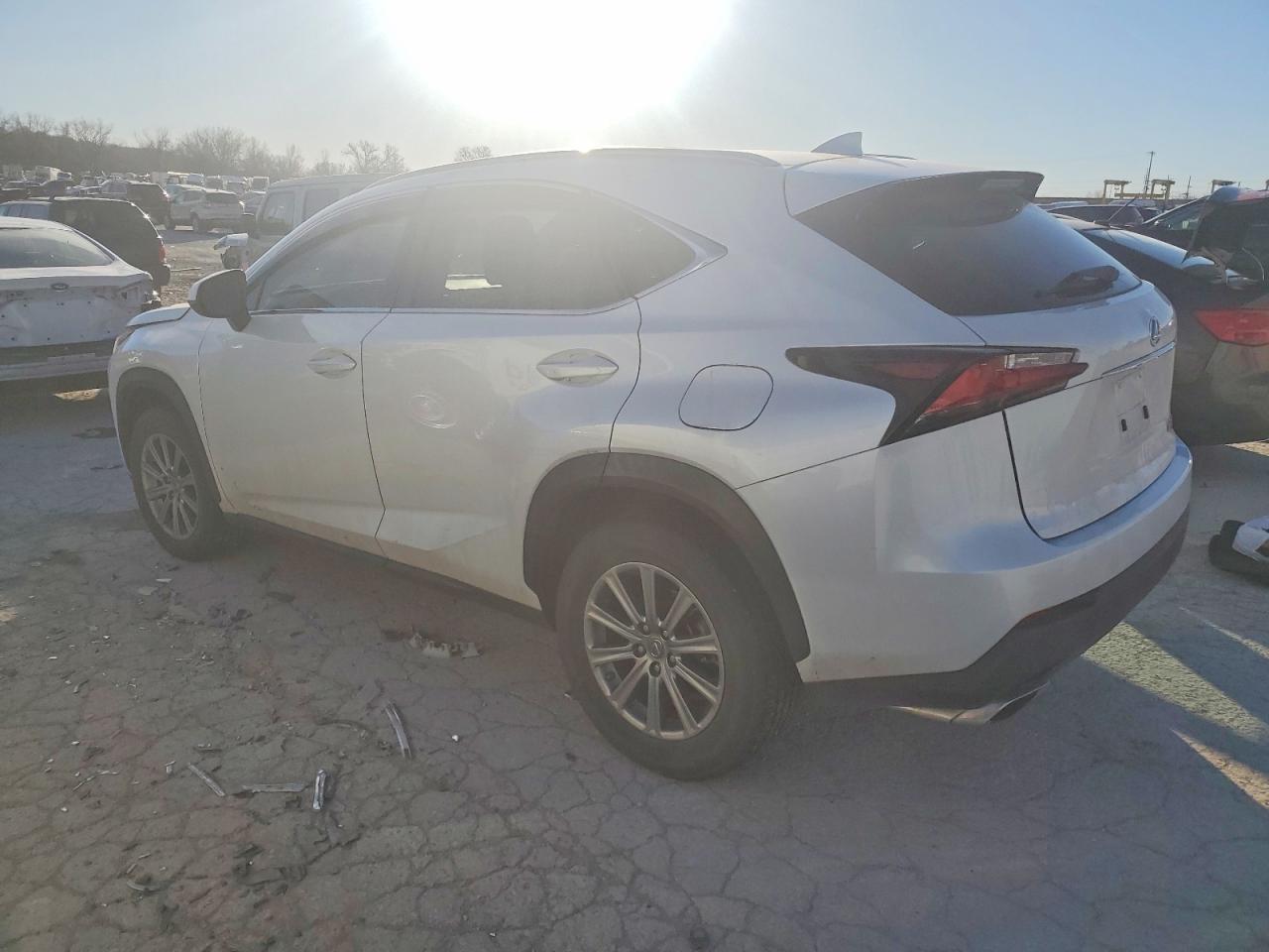 2015 Lexus Nx 200T - Image 2