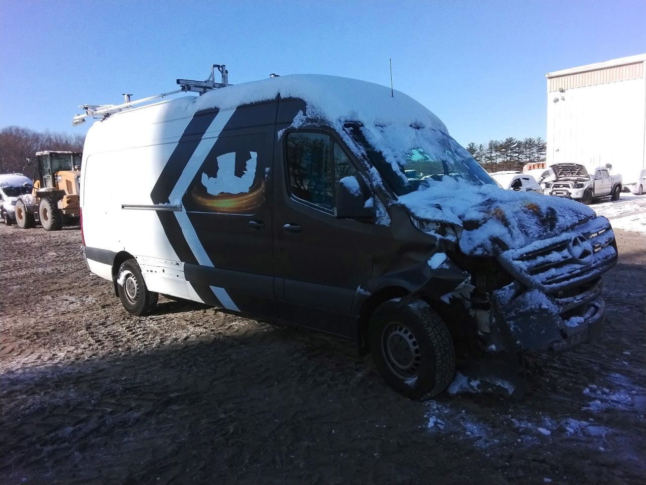 2021 Mercedes-Benz Sprinter 2500 - Image 4