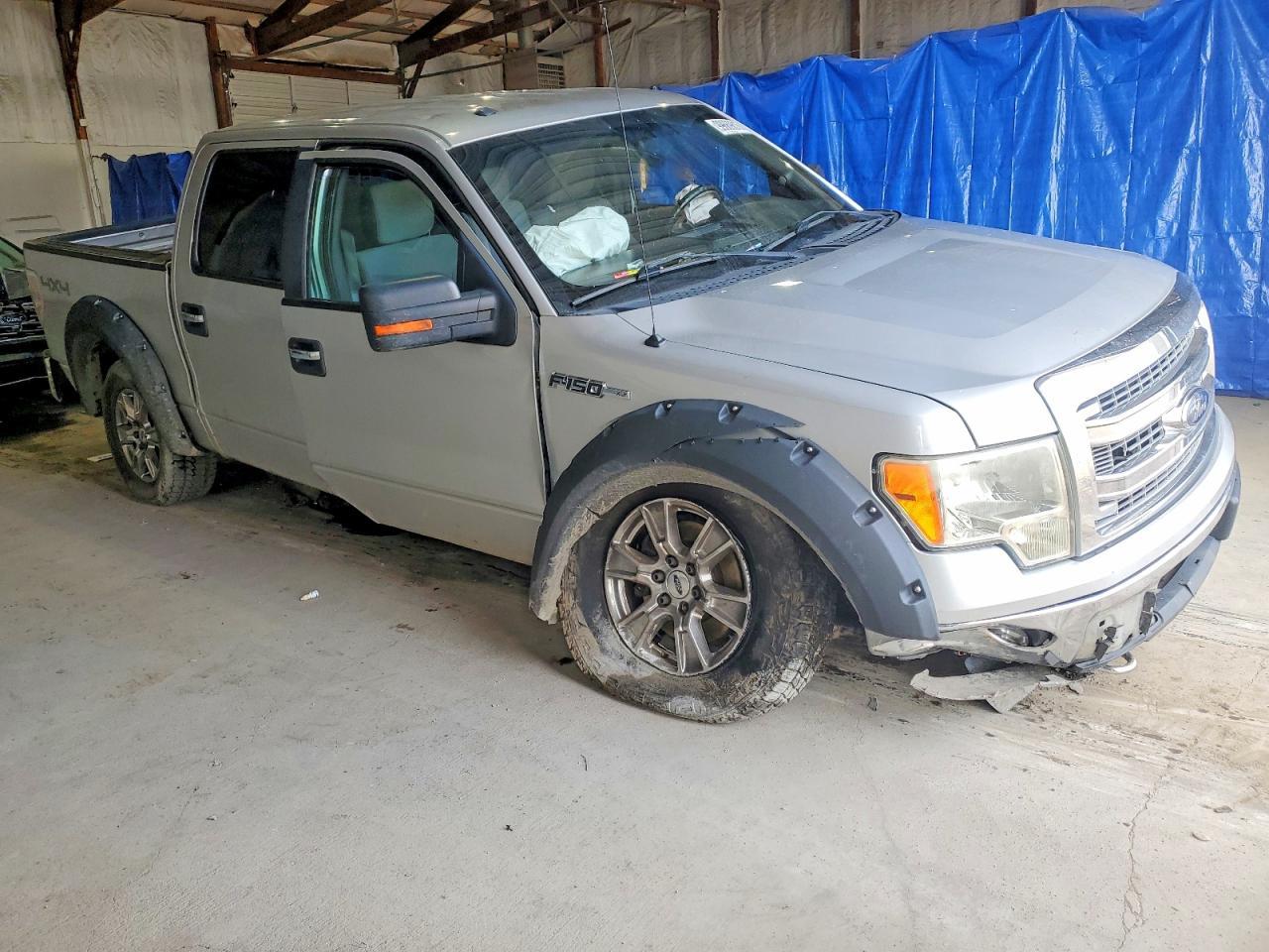 2013 Ford F150 Supercrew - Image 4