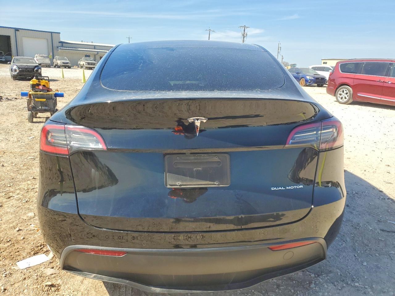 2022 Tesla Model Y - Фото 6