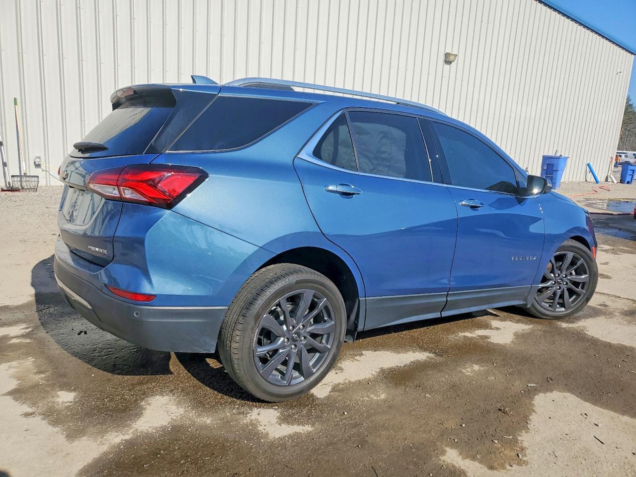 2024 Chevrolet Equinox Premier - Image 3