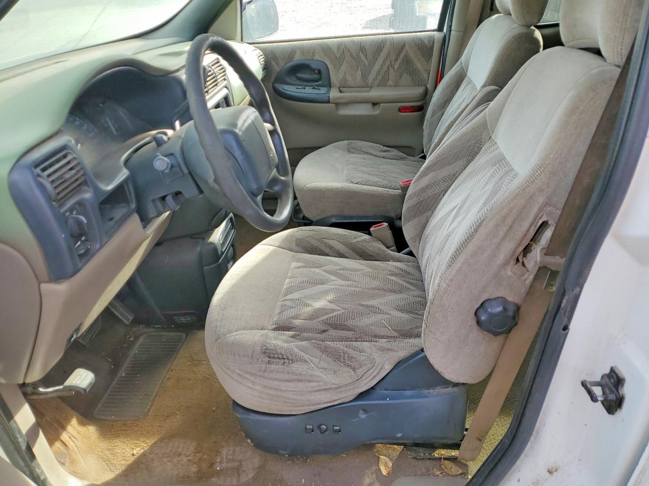 1997 Chevrolet Venture - Фото 7