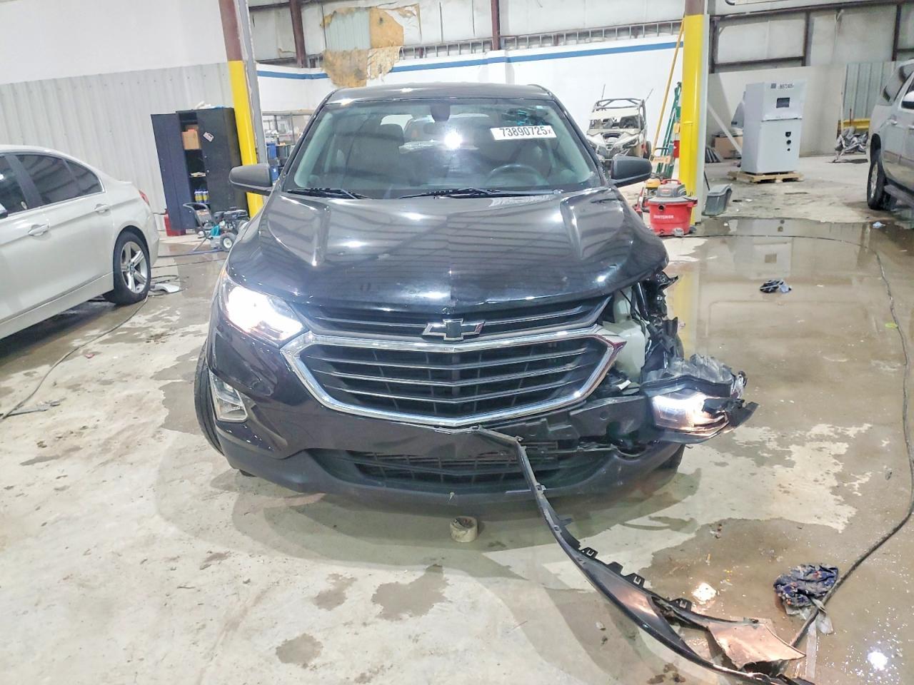 2019 Chevrolet Equinox Ls - Image 5