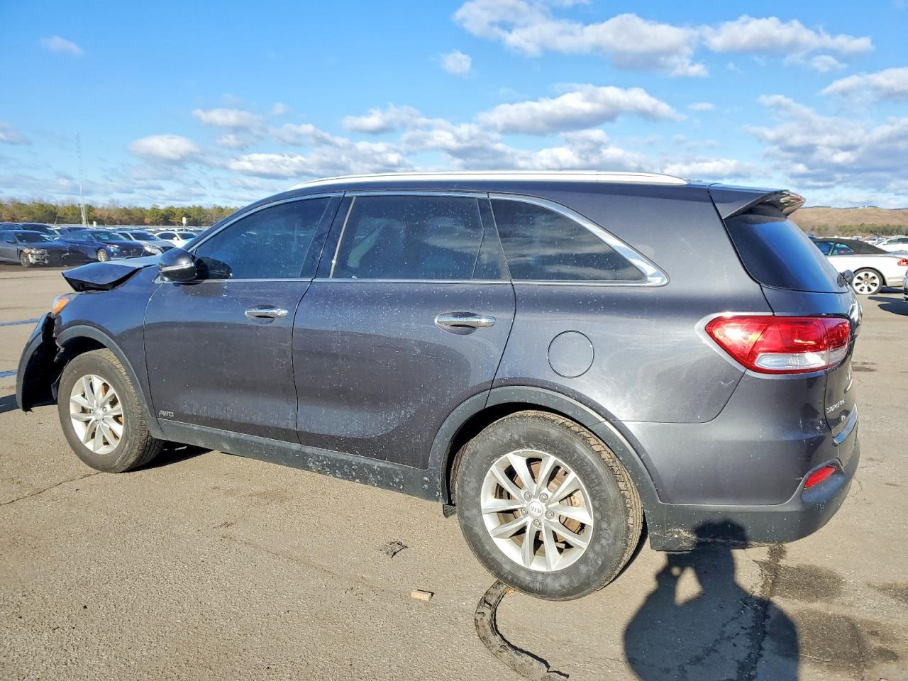 2017 Kia Sorento Lx - Фото 2