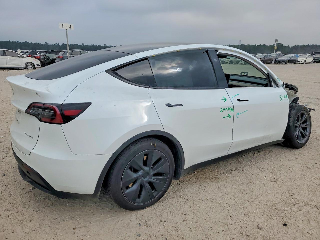 2024 Tesla Model Y - Image 3
