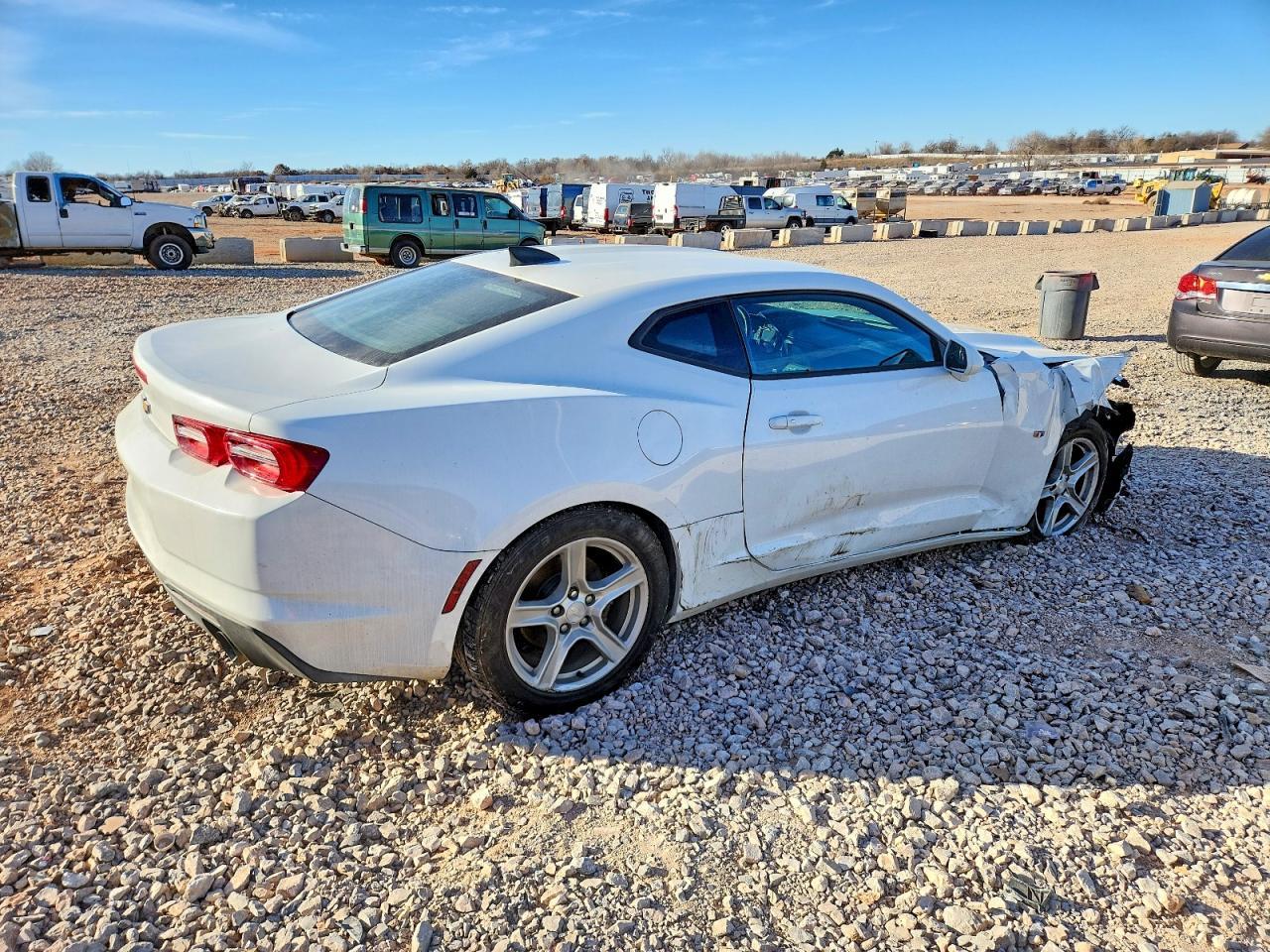 2019 Chevrolet Camaro Ls - Image 3