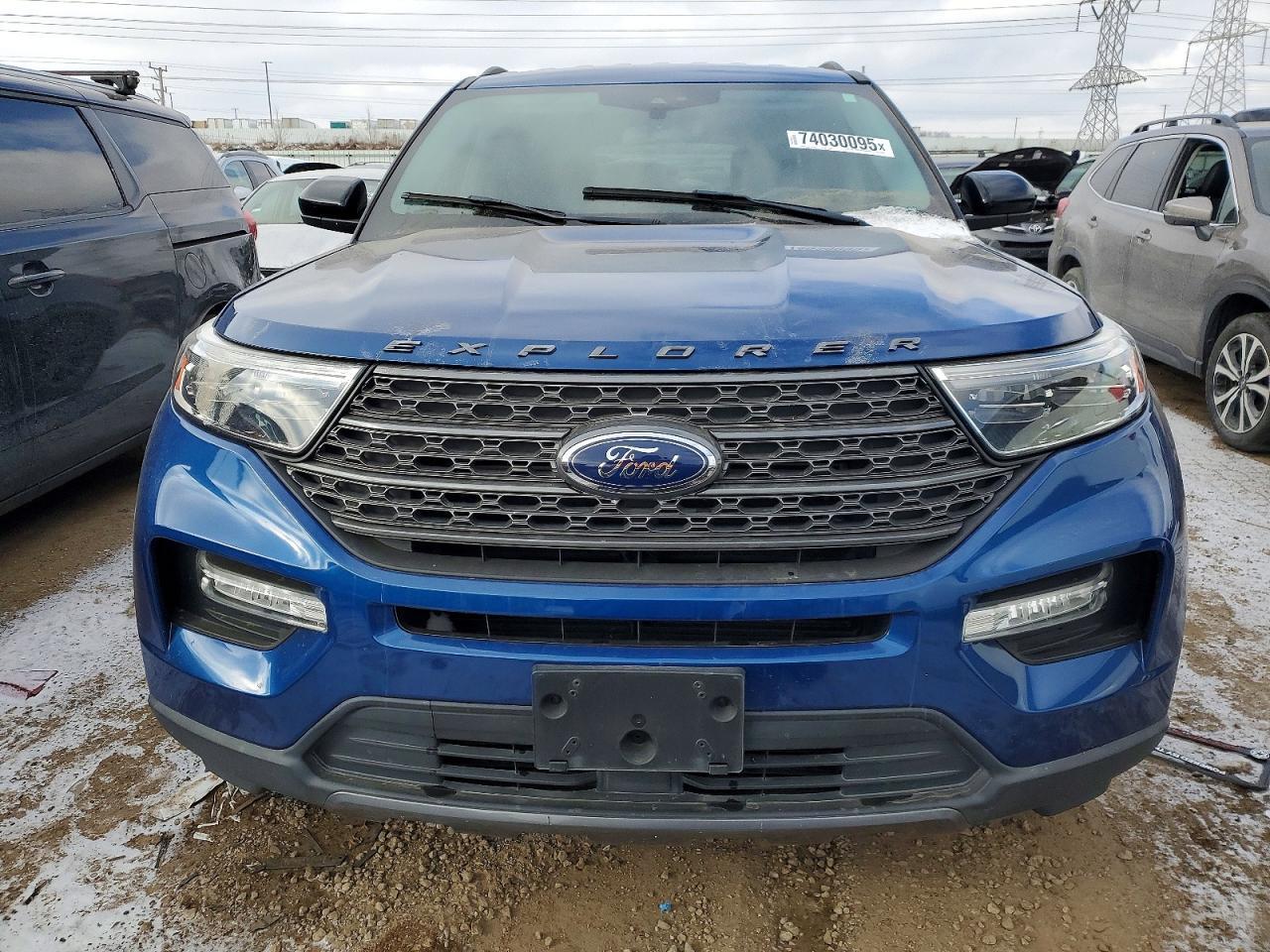 2022 Ford Explorer Xlt - Image 5