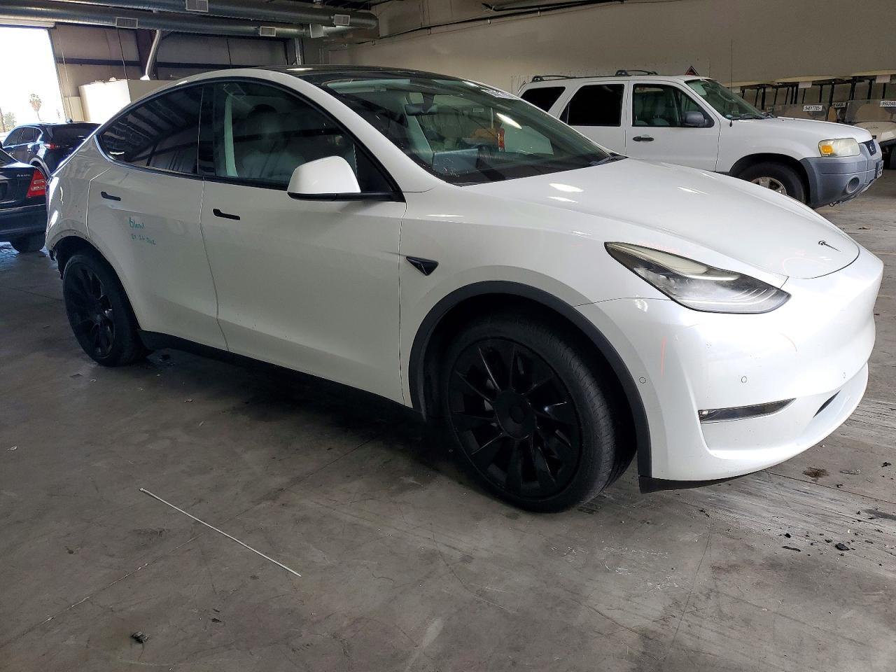 2021 Tesla Model Y - Фото 4